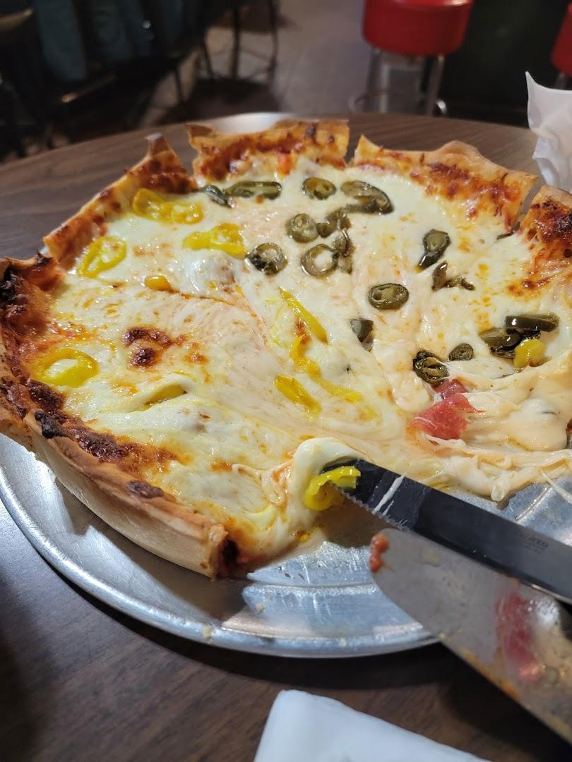 Ellie's Pizzeria & Pub